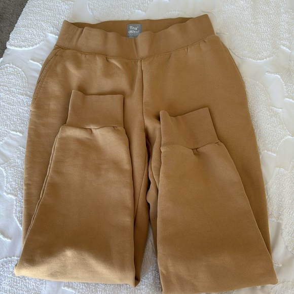 TNA COZY AF sweats - Picture 3 of 5